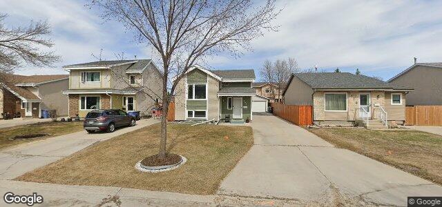 Photo of 106 Brotman Bay in Winnipeg, Manitoba