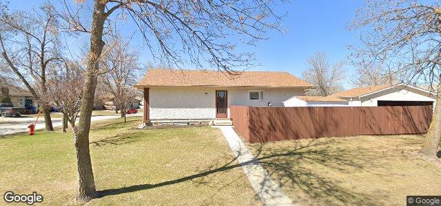 110 Nutley Circle（加拿大曼尼托巴省溫尼伯市）房屋照片