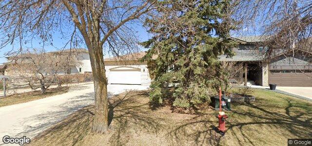 Larawan ng 111 Eastcote Drive sa Winnipeg, Manitoba