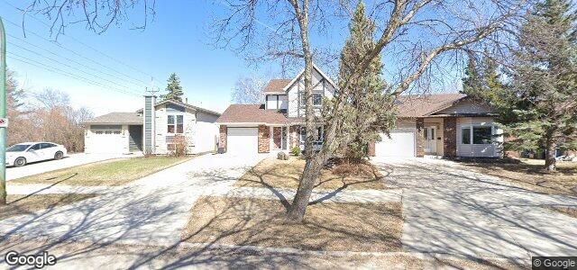 122 Charing Cross Crescent（加拿大曼尼托巴省溫尼伯市）房屋照片