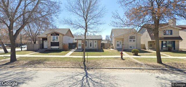 130 Novavista Drive（加拿大曼尼托巴省溫尼伯市）房屋照片