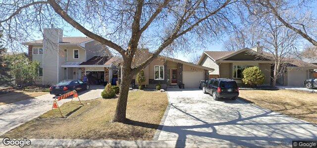 135 Nutley Circle（加拿大曼尼托巴省溫尼伯市）房屋照片