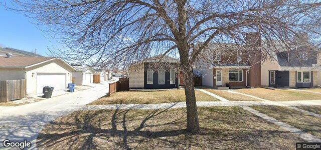 15 Sandrington Drive（加拿大曼尼托巴省溫尼伯市）房屋照片