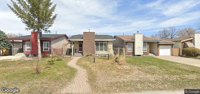 176 Malmsbury Avenue（加拿大曼尼托巴省溫尼伯市）房屋照片