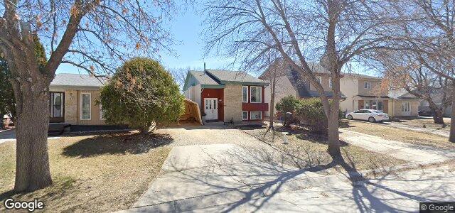 18 Carriage House Road（加拿大曼尼托巴省溫尼伯市）房屋照片