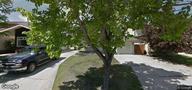 182 Ashford Drive（加拿大曼尼托巴省溫尼伯市）房屋照片