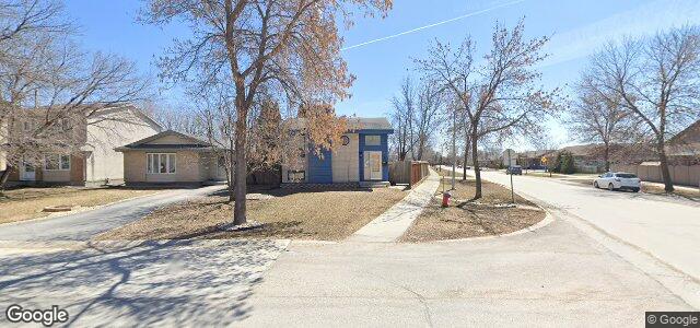 2 Carriage House Road（加拿大曼尼托巴省溫尼伯市）房屋照片