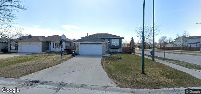 2 Kingsclear Drive（加拿大曼尼托巴省溫尼伯市）房屋照片