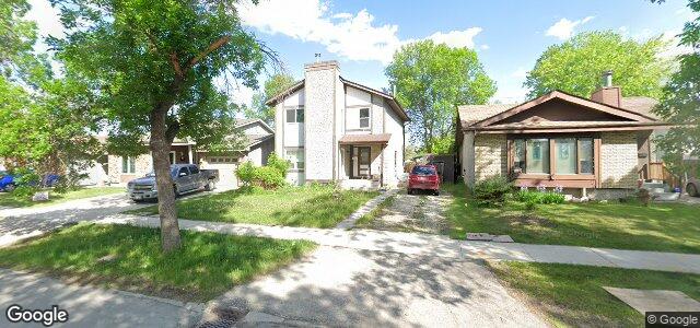 23 Willowbend Crescent（加拿大曼尼托巴省溫尼伯市）房屋照片