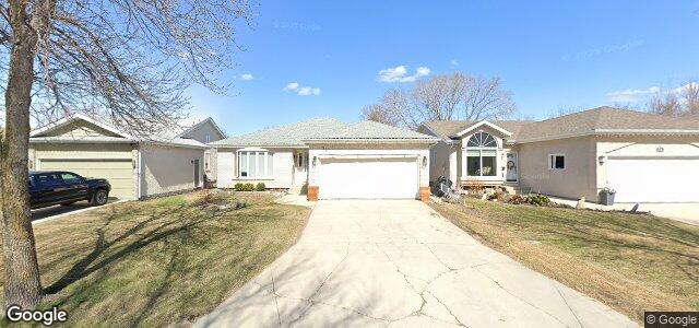 27 Cummings Crescent（加拿大曼尼托巴省溫尼伯市）房屋照片