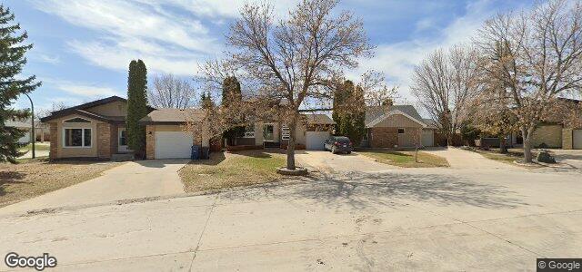 30 Kinsbourne Green（加拿大曼尼托巴省溫尼伯市）房屋照片