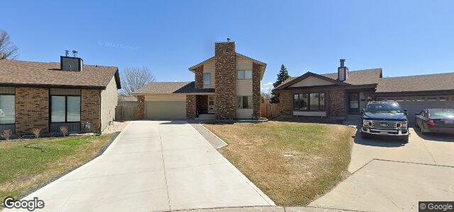 35 Upton Place（加拿大曼尼托巴省溫尼伯市）房屋照片