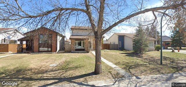 38 Pately Crescent（加拿大曼尼托巴省溫尼伯市）房屋照片