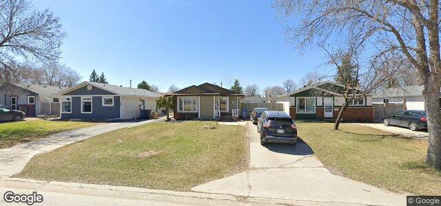 Larawan ng 39 Charing Cross Crescent sa Winnipeg, Manitoba