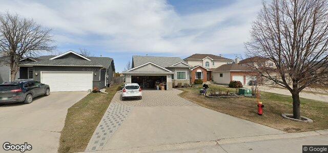 Photo of 47 Glenham Cove in Winnipeg, Manitoba