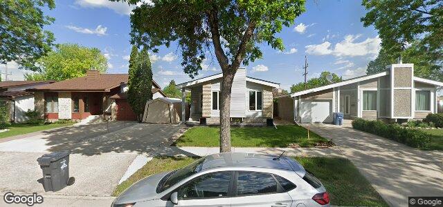 7 Willowbend Crescent（加拿大曼尼托巴省溫尼伯市）房屋照片