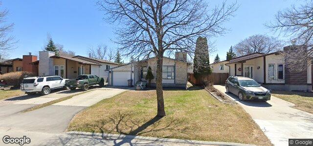 70 Regis Drive（加拿大曼尼托巴省溫尼伯市）房屋照片