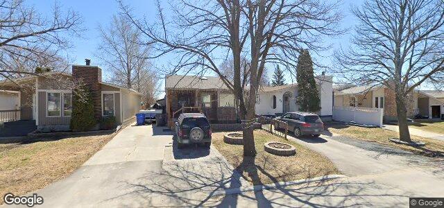 90 Regis Drive（加拿大曼尼托巴省溫尼伯市）房屋照片