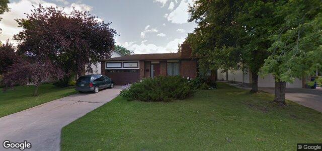 Photo of 110 Waterhouse Bay in Winnipeg, Manitoba