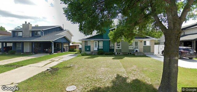 Larawan ng 335 Barker Boulevard sa Winnipeg, Manitoba