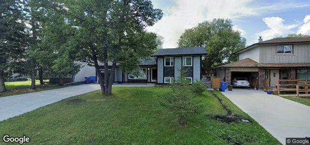 Larawan ng 38 Sinnott Street sa Winnipeg, Manitoba