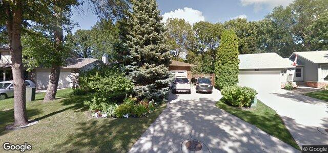 Larawan ng 75 Waterhouse Bay sa Winnipeg, Manitoba