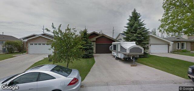 Larawan ng 106 Pinetree Crescent sa Winnipeg, Manitoba