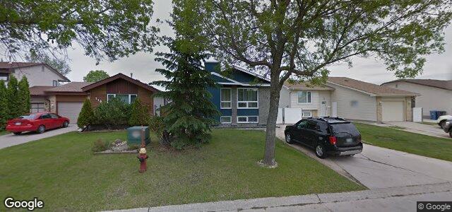 114 Spruce Thicket Walk（加拿大曼尼托巴省溫尼伯市）房屋照片