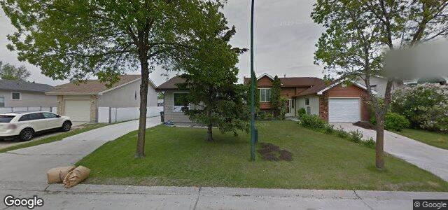 122 Spruce Thicket Walk（加拿大曼尼托巴省溫尼伯市）房屋照片