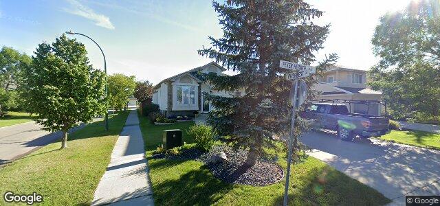 Photo of 155 Peter Herner Bay in Winnipeg, Manitoba