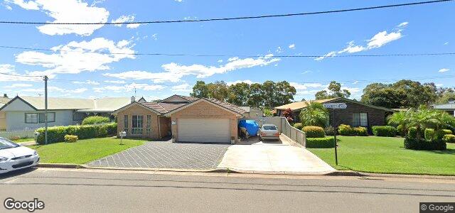 17 Riverstone Road（加拿大曼尼托巴省溫尼伯市）房屋照片