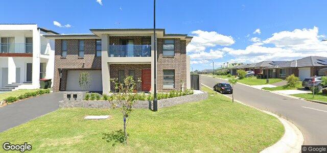 18 Riverstone Road（加拿大曼尼托巴省溫尼伯市）房屋照片