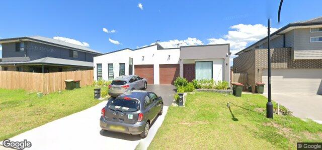 30 Riverstone Road（加拿大曼尼托巴省溫尼伯市）房屋照片