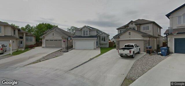 30 Wellwood Place（加拿大曼尼托巴省溫尼伯市）房屋照片