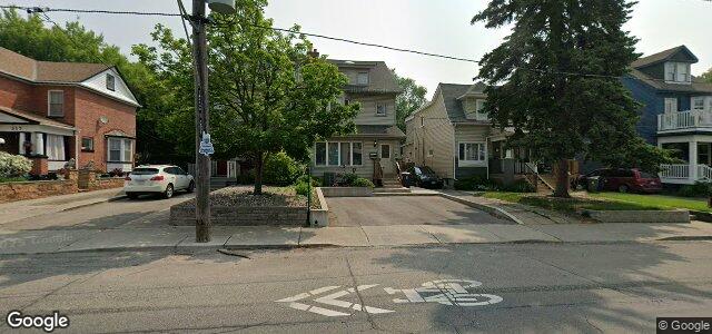 307 Woodbine Avenue（加拿大曼尼托巴省溫尼伯市）房屋照片