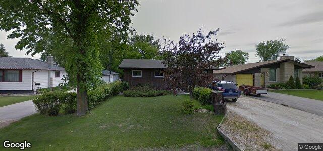 310 Le Peress Avenue（加拿大曼尼托巴省溫尼伯市）房屋照片