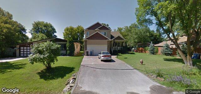 Photo of 312 Park Manor Boulevard in Winnipeg, Manitoba