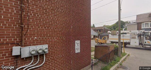 327 Woodbine Avenue（加拿大曼尼托巴省溫尼伯市）房屋照片