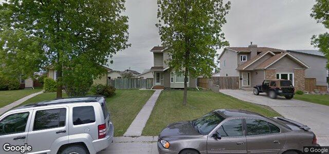 Photo of 38 Hearthwood Grove in Winnipeg, Manitoba