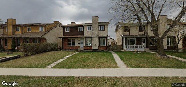 Photo of 484 Murray Avenue in Winnipeg, Manitoba