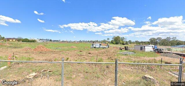 58 Riverstone Road（加拿大曼尼托巴省溫尼伯市）房屋照片