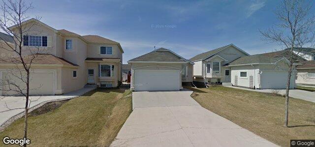 Photo of 62 Horrox Bay in Winnipeg, Manitoba