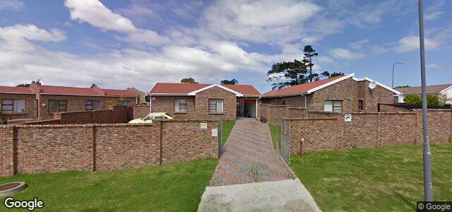 72 Riverstone Road（加拿大曼尼托巴省溫尼伯市）房屋照片