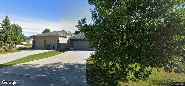 Photo of 106 Mcbeth Grove in Winnipeg, Manitoba