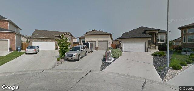 Larawan ng 19 Standish Place sa Winnipeg, Manitoba