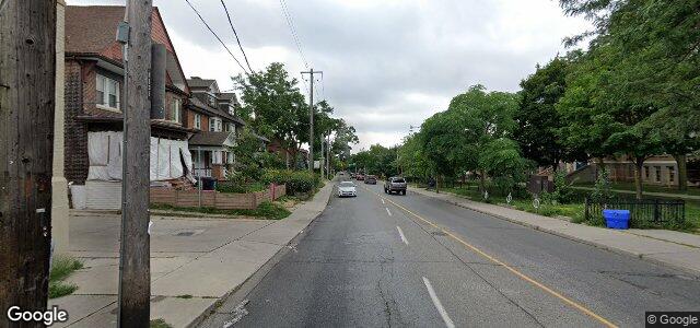 130 Oakwood Avenue（加拿大曼尼托巴省溫尼伯市）房屋照片