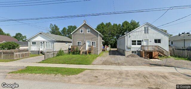 132 Oakwood Avenue（加拿大曼尼托巴省溫尼伯市）房屋照片