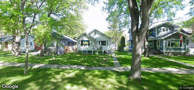 Photo of 211 Balfour Avenue in Winnipeg, Manitoba