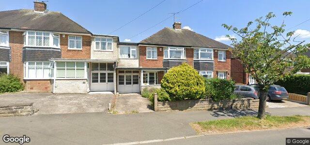 Photo of 218 Arnold Avenue in Winnipeg, Manitoba