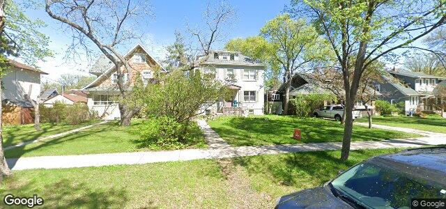 339 Maplewood Avenue（加拿大曼尼托巴省温尼伯市）房屋照片